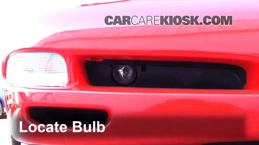 2002 Chevrolet Corvette 5.7L V8 Convertible Éclairage Feu antibrouillard (remplacer l'ampoule)